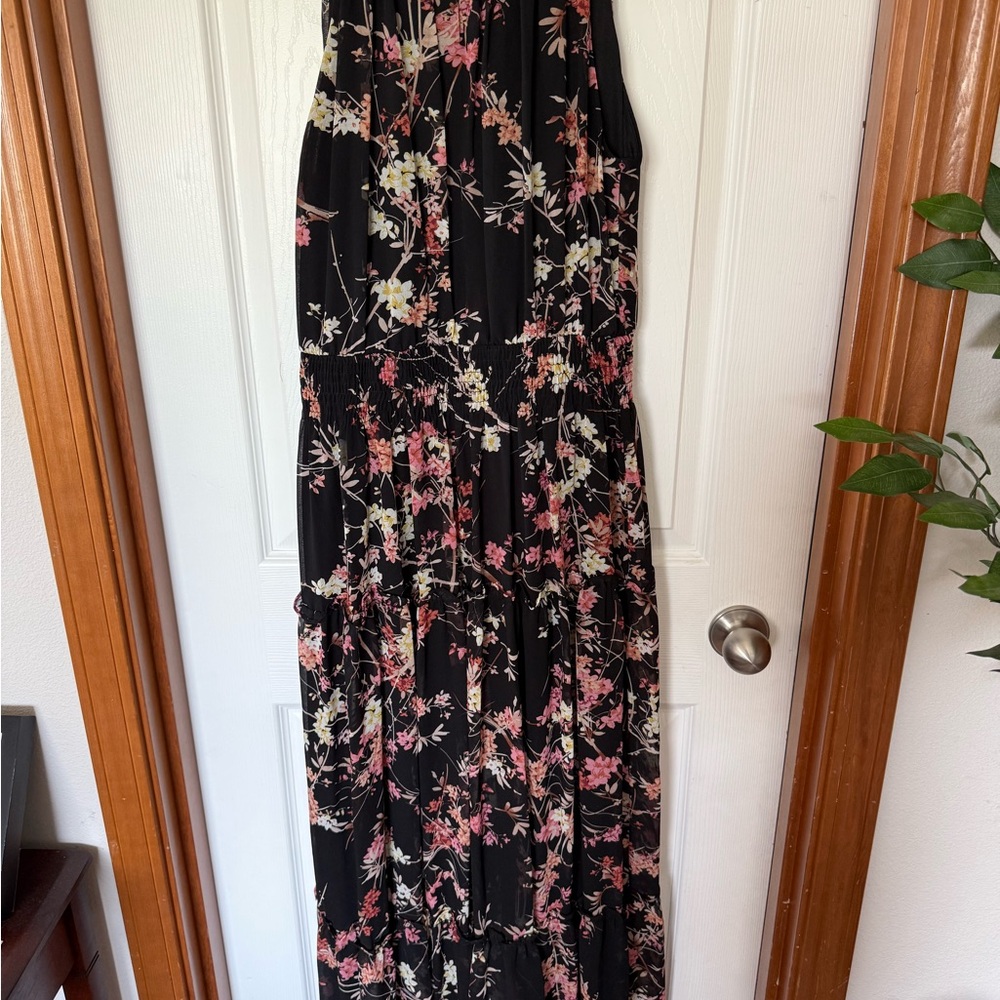 Just...Taylor Black Floral Maxi Dress